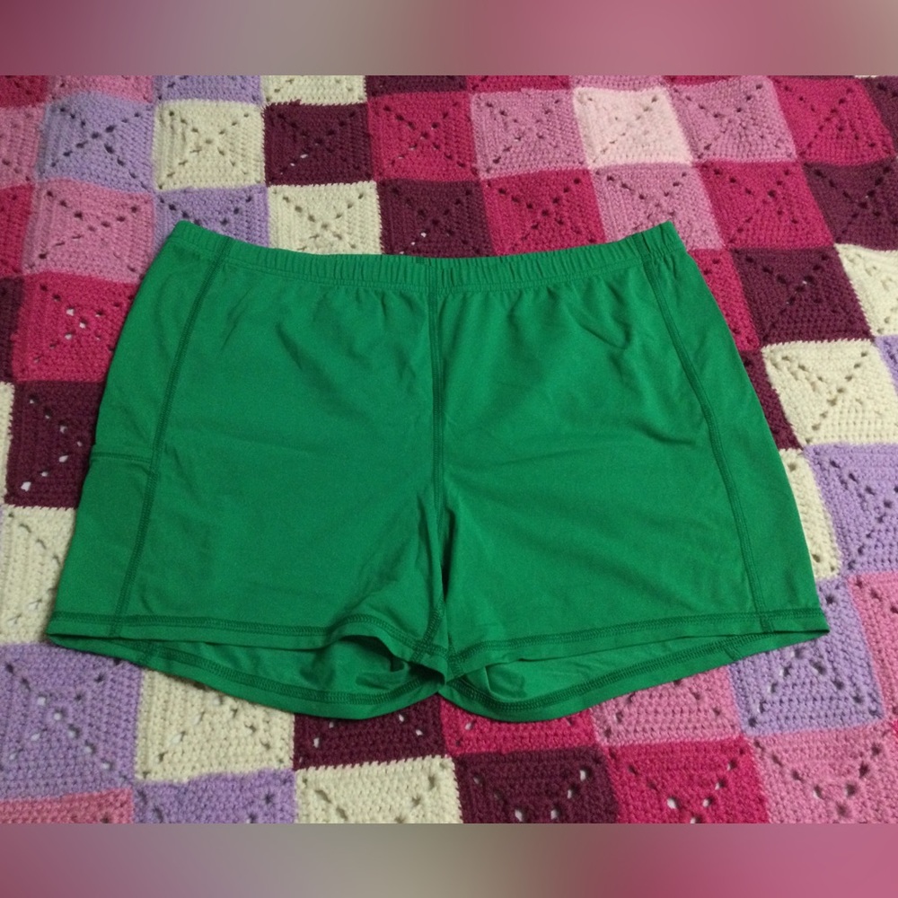 Lilly Pulitzer Green Women’s Athletic Shorts
